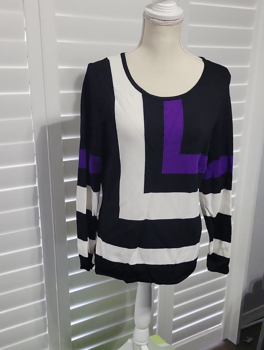 INC International Concepts Black White Long-Sleeve Sweater with Purple Block